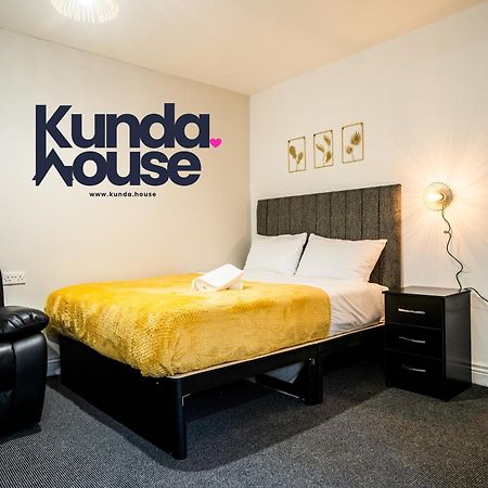 Kunda House In Tyseley Apartment เบอร์มิงแฮม ภายนอก รูปภาพ