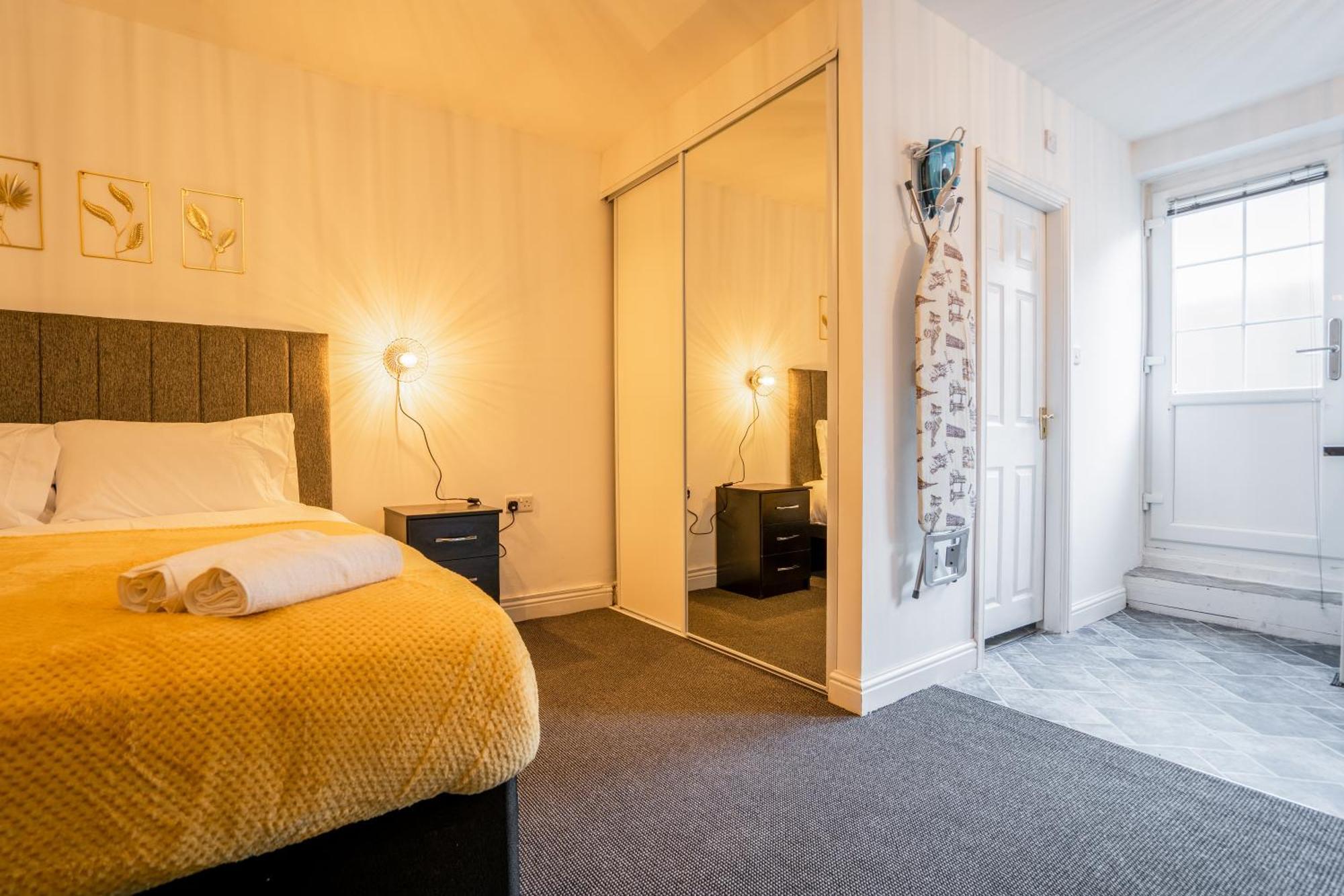 Kunda House In Tyseley Apartment เบอร์มิงแฮม ภายนอก รูปภาพ
