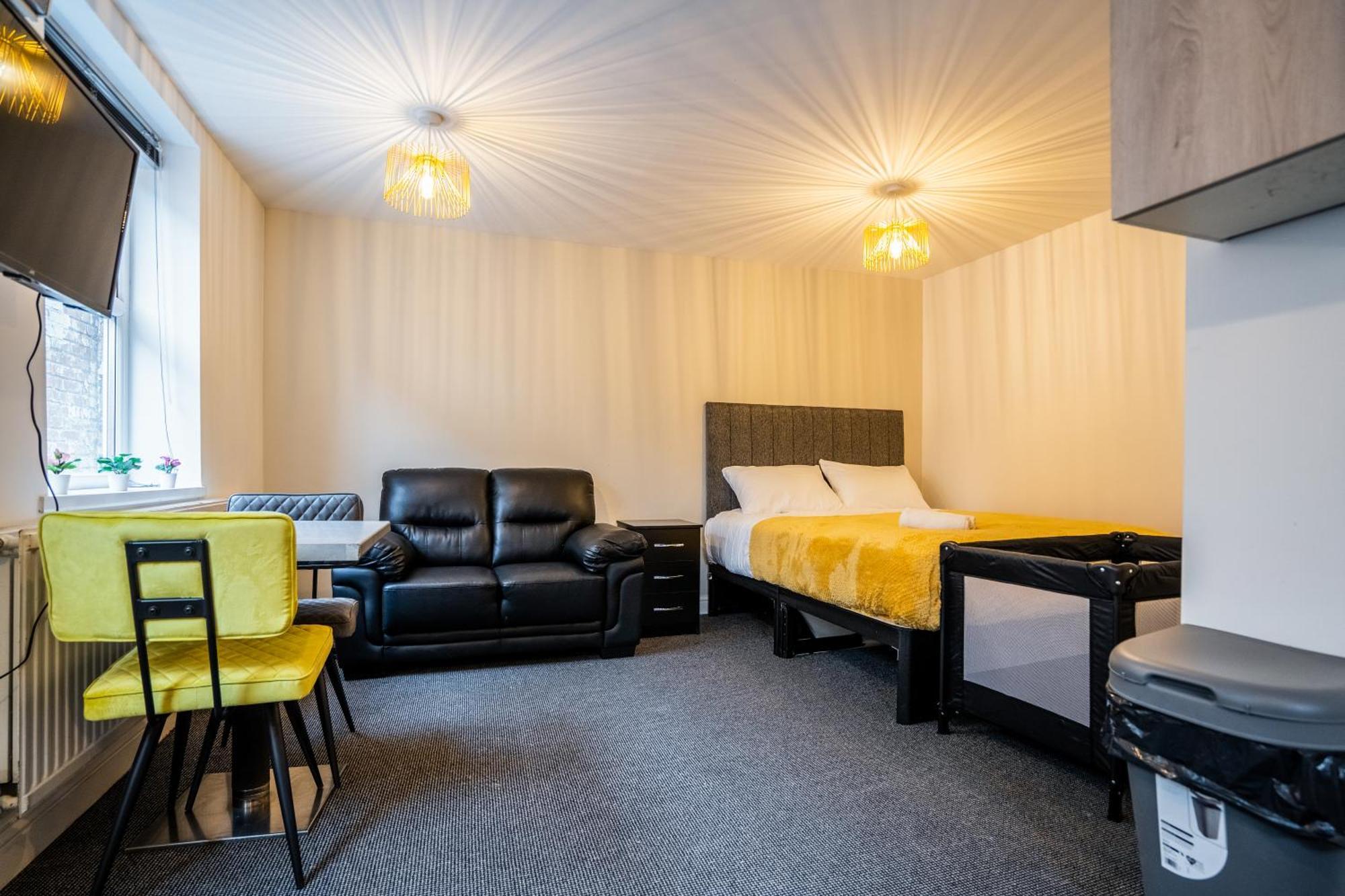 Kunda House In Tyseley Apartment เบอร์มิงแฮม ภายนอก รูปภาพ