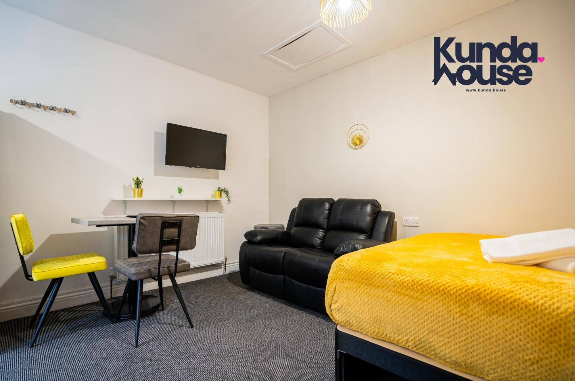 Kunda House In Tyseley Apartment เบอร์มิงแฮม ภายนอก รูปภาพ